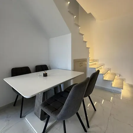 Apartment Victory Vip